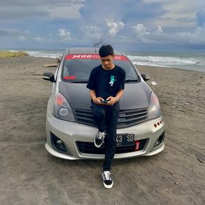 RizkyQpeeh