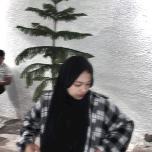 Putri Wulandari8475-avatar