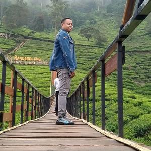 EDITOR GABUT [WH]-avatar