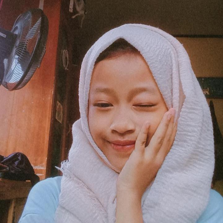 Gambar Salwa Dania