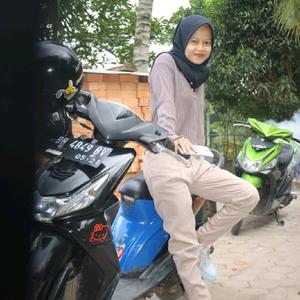 Rahma Tania