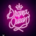 dRaMaQuEeN723